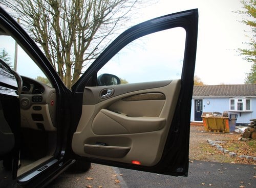 2004 Jaguar S Type 2.5 SE For Sale (picture 41 of 118)