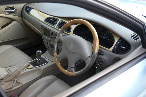 NO RESERVE - 1999 Jaguar S-Type 3.0 SE Manual à vendre (picture 43 of 129)