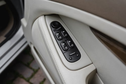 2003 Jaguar S Type 4.2 SE à venda (imagem 57 de 158)