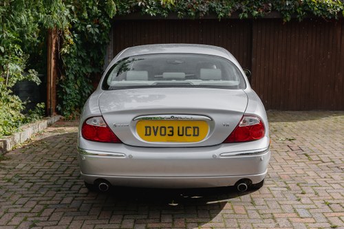 2003 Jaguar S Type 4.2 SE à venda (imagem 10 de 158)