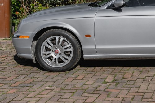 2003 Jaguar S Type 4.2 SE à venda (imagem 11 de 158)