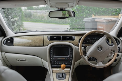 2003 Jaguar S Type 4.2 SE à venda (imagem 54 de 158)