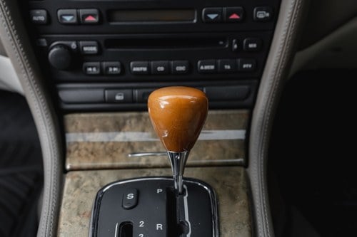 2003 Jaguar S Type 4.2 SE à venda (imagem 37 de 158)