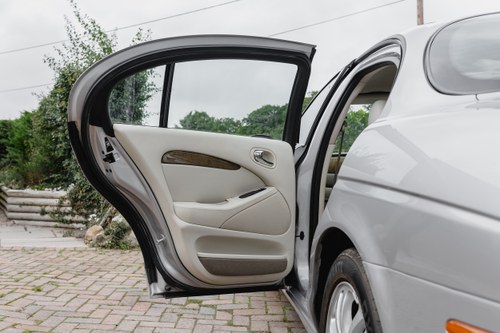 2003 Jaguar S Type 4.2 SE à venda (imagem 41 de 158)