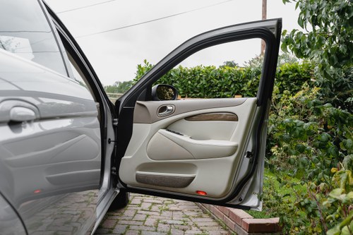 2003 Jaguar S Type 4.2 SE à venda (imagem 55 de 158)