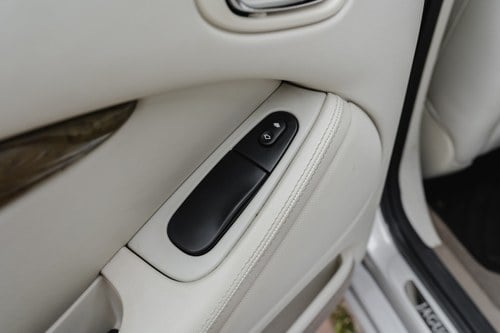 2003 Jaguar S Type 4.2 SE à venda (imagem 43 de 158)