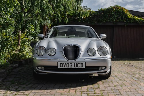 2003 Jaguar S Type 4.2 SE à venda (imagem 2 de 158)
