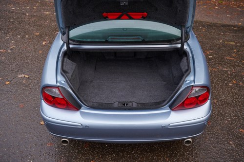 2003 Jaguar S-Type R à vendre (picture 69 of 112)
