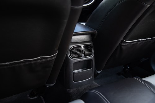 2007 Jaguar S-Type R In vendita (immagine 93 di 251)