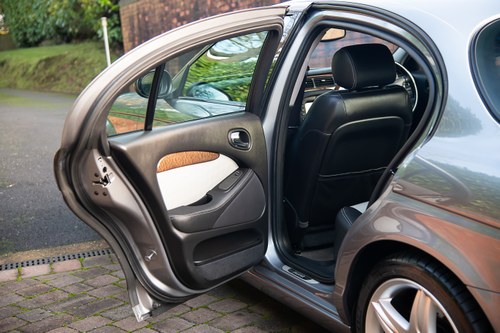 2007 Jaguar S-Type R In vendita (immagine 98 di 251)