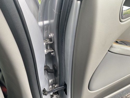 2001 Jaguar S-Type 3.0 V6 SE For Sale (picture 24 of 96)