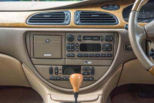 1999 Jaguar S-Type 3.0 litre zum Verkauf (Bild 19 von 113)