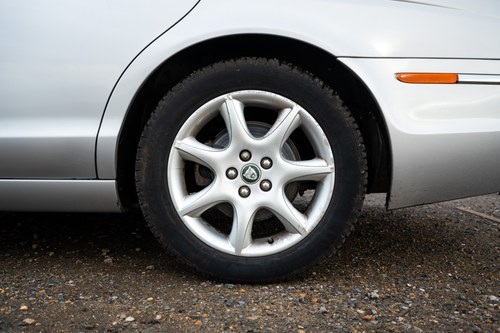 NO RESERVE - 2005 Jaguar S-Type 2.5 V6 SE Auto à vendre (picture 18 of 135)