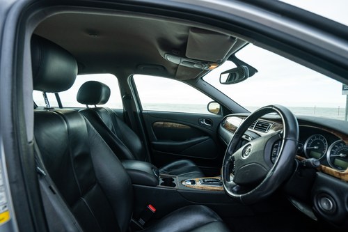 NO RESERVE - 2005 Jaguar S-Type 2.5 V6 SE Auto à vendre (picture 39 of 135)