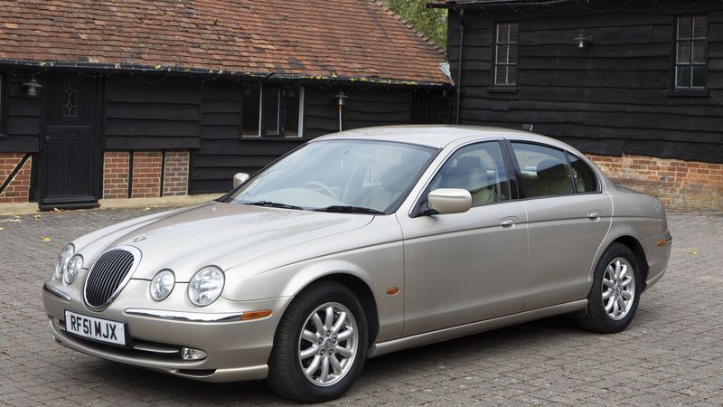NO RESERVE - 2001 Jaguar S-Type For Sale (picture 1 of 155)
