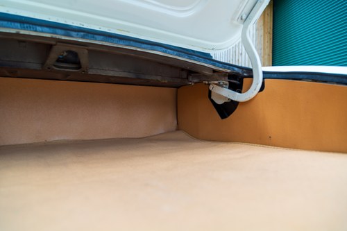 1962 Jaguar E-Type 3.8l Series 1 OTS LHD For Sale (picture 31 of 112)