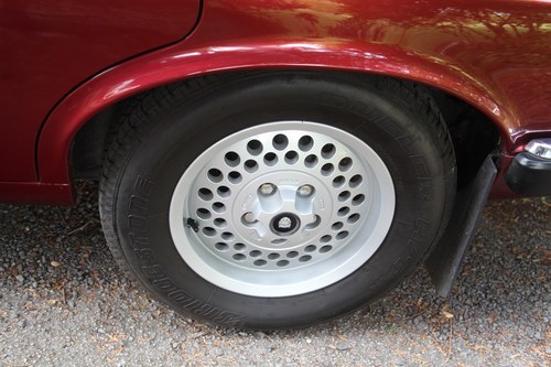 1984 Jaguar XJ6 4.2 Sovereign For Sale (picture 27 of 112)