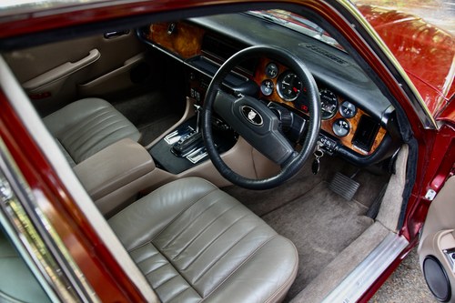 1984 Jaguar XJ6 4.2 Sovereign For Sale (picture 29 of 112)