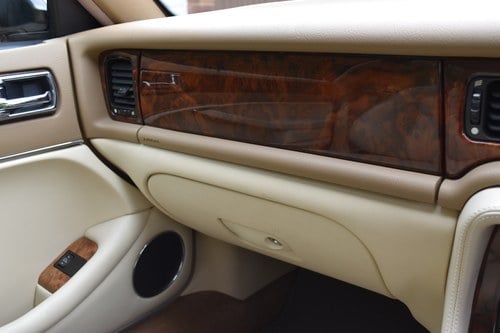 1996 Jaguar XJ Sovereign Auto In vendita (immagine 30 di 186)