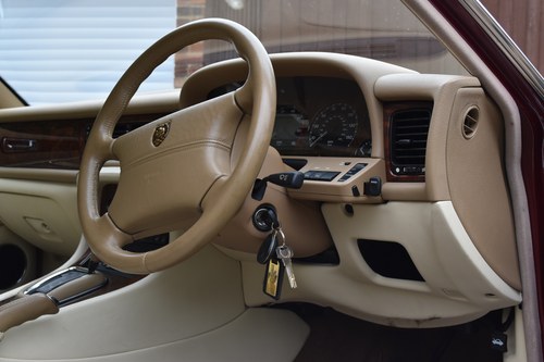 1996 Jaguar XJ Sovereign Auto In vendita (immagine 24 di 186)