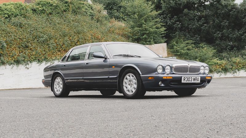 NO RESERVE - 1998 Jaguar Sovereign LWB In vendita (immagine 1 di 127)