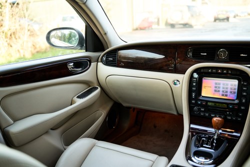 2004 Jaguar XJ8 Sovereign X350 à vendre (picture 37 of 123)