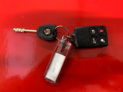 1998 Jaguar X308 XJ8 4litre LWB Sovereign In vendita (immagine 162 di 203)