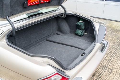 1998 Jaguar X308 XJ8 4litre LWB Sovereign In vendita (immagine 85 di 203)