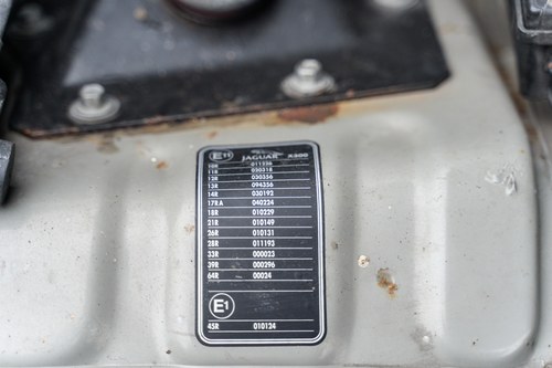 1998 Jaguar X308 XJ8 4litre LWB Sovereign In vendita (immagine 138 di 203)