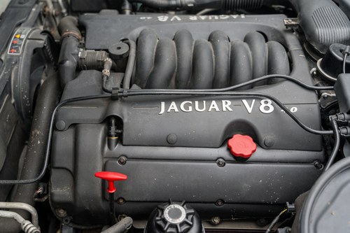 1998 Jaguar X308 XJ8 4litre LWB Sovereign In vendita (immagine 143 di 203)