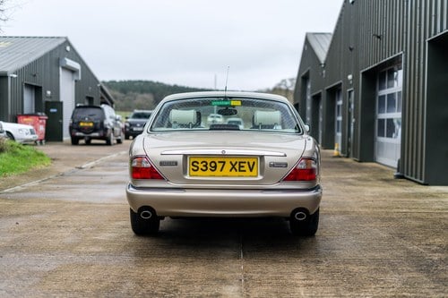 1998 Jaguar X308 XJ8 4litre LWB Sovereign In vendita (immagine 5 di 203)