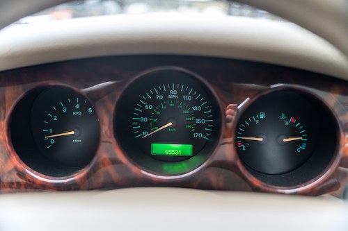 1998 Jaguar X308 XJ8 4litre LWB Sovereign In vendita (immagine 82 di 203)