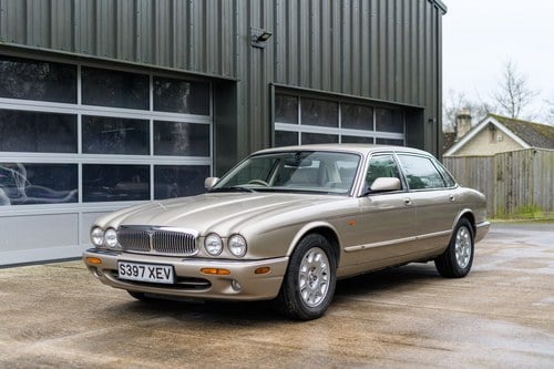 1998 Jaguar X308 XJ8 4litre LWB Sovereign In vendita (immagine 3 di 203)
