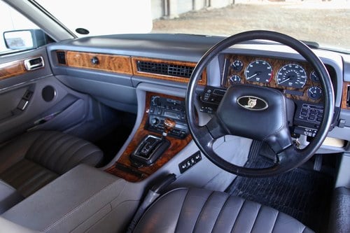 1992 Jaguar Sovereign 4.0 For Sale (picture 41 of 135)