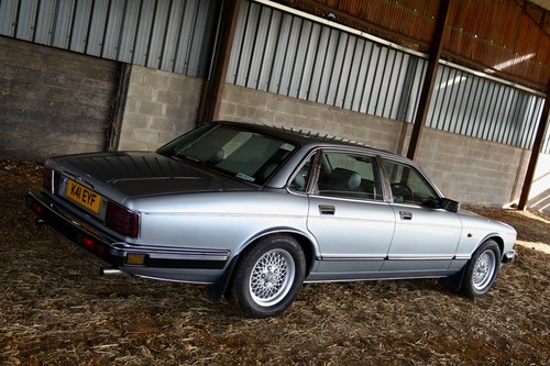 1992 Jaguar Sovereign 4.0 For Sale (picture 5 of 135)