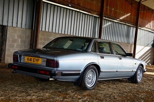 1992 Jaguar Sovereign 4.0 For Sale (picture 22 of 135)