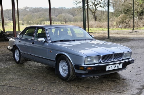 1992 Jaguar Sovereign 4.0 For Sale (picture 1 of 135)