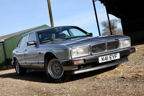 1992 Jaguar Sovereign 4.0 For Sale (picture 13 of 135)