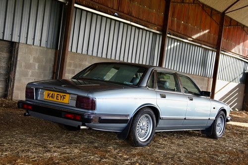 1992 Jaguar Sovereign 4.0 For Sale (picture 4 of 135)