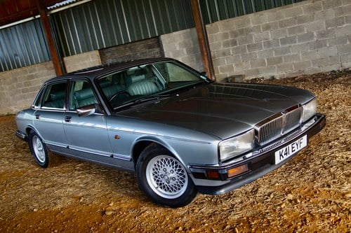1992 Jaguar Sovereign 4.0 For Sale (picture 16 of 135)