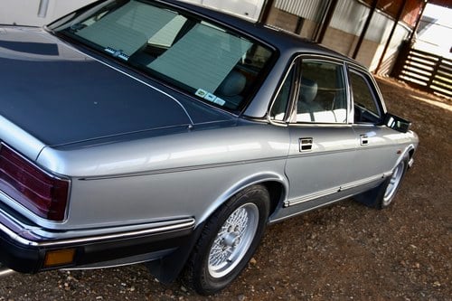 1992 Jaguar Sovereign 4.0 For Sale (picture 73 of 135)