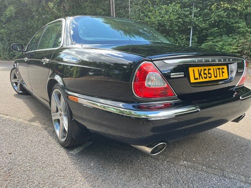 2005 Jaguar Super V8 Portfolio LWB (X350) Te koop (foto 15 van 124)