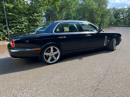 2005 Jaguar Super V8 Portfolio LWB (X350) Te koop (foto 4 van 124)