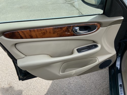 2003 Jaguar XJ Super V8 SWB For Sale (picture 40 of 87)