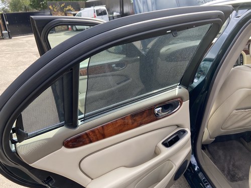 2003 Jaguar XJ Super V8 SWB For Sale (picture 32 of 87)