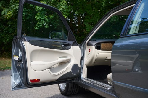 2002 Jaguar XJ8 3.2L V8 Sport (X308) In vendita (immagine 32 di 163)