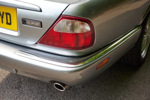 2002 Jaguar XJ8 3.2L V8 Sport (X308) In vendita (immagine 111 di 163)
