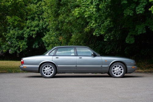 2002 Jaguar XJ8 3.2L V8 Sport (X308) In vendita (immagine 12 di 163)