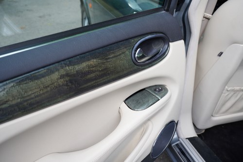 2002 Jaguar XJ8 3.2L V8 Sport (X308) In vendita (immagine 57 di 163)