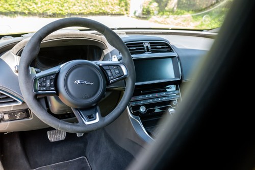 Jaguar XE SVO Project 8 zum Verkauf (Bild 57 von 175)